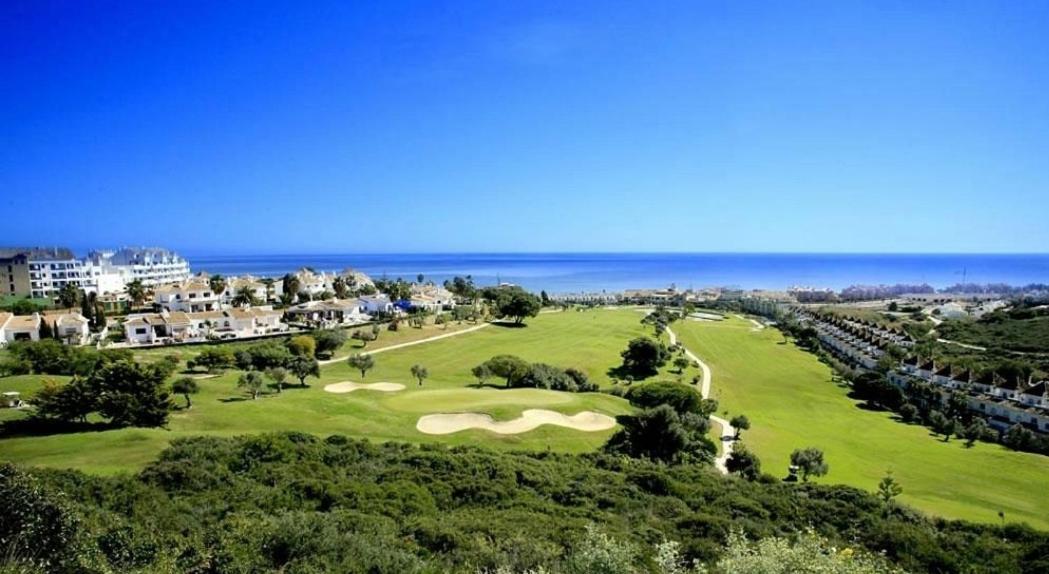 Apartamentos Los Hidalgo Golf Manilva Buitenkant foto