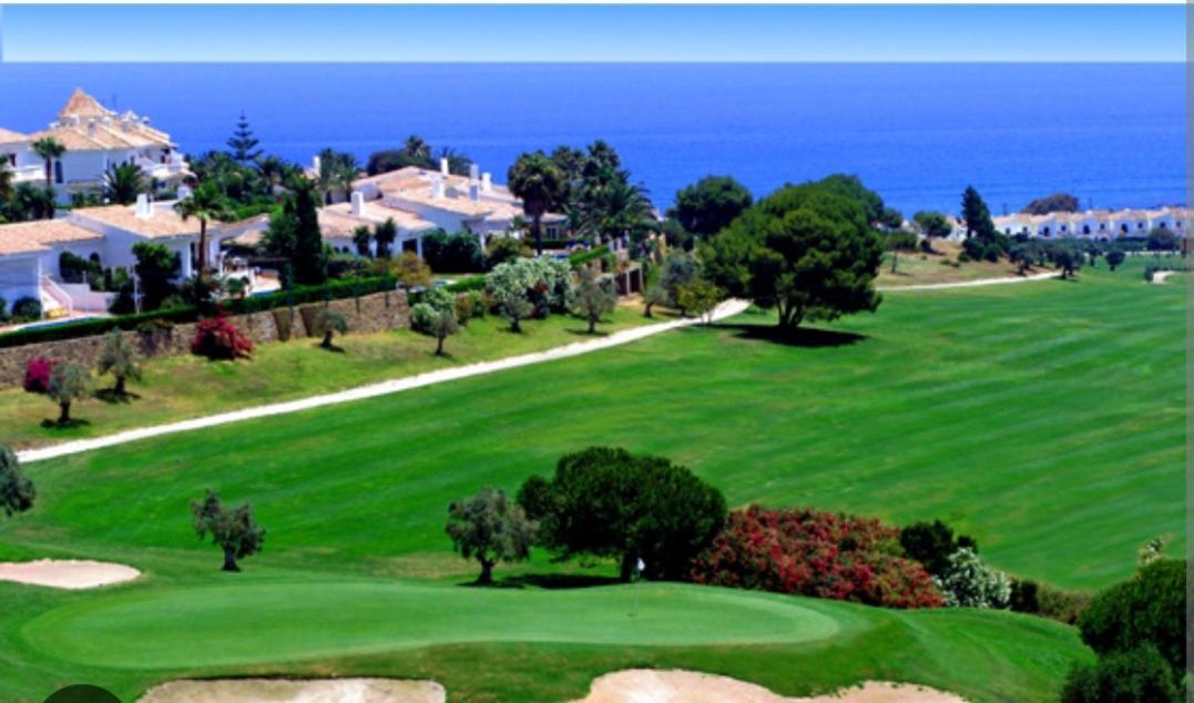 Apartamentos Los Hidalgo Golf Manilva Buitenkant foto