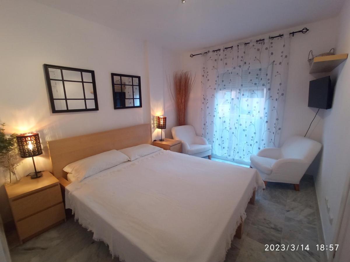 Apartamentos Los Hidalgo Golf Manilva Buitenkant foto